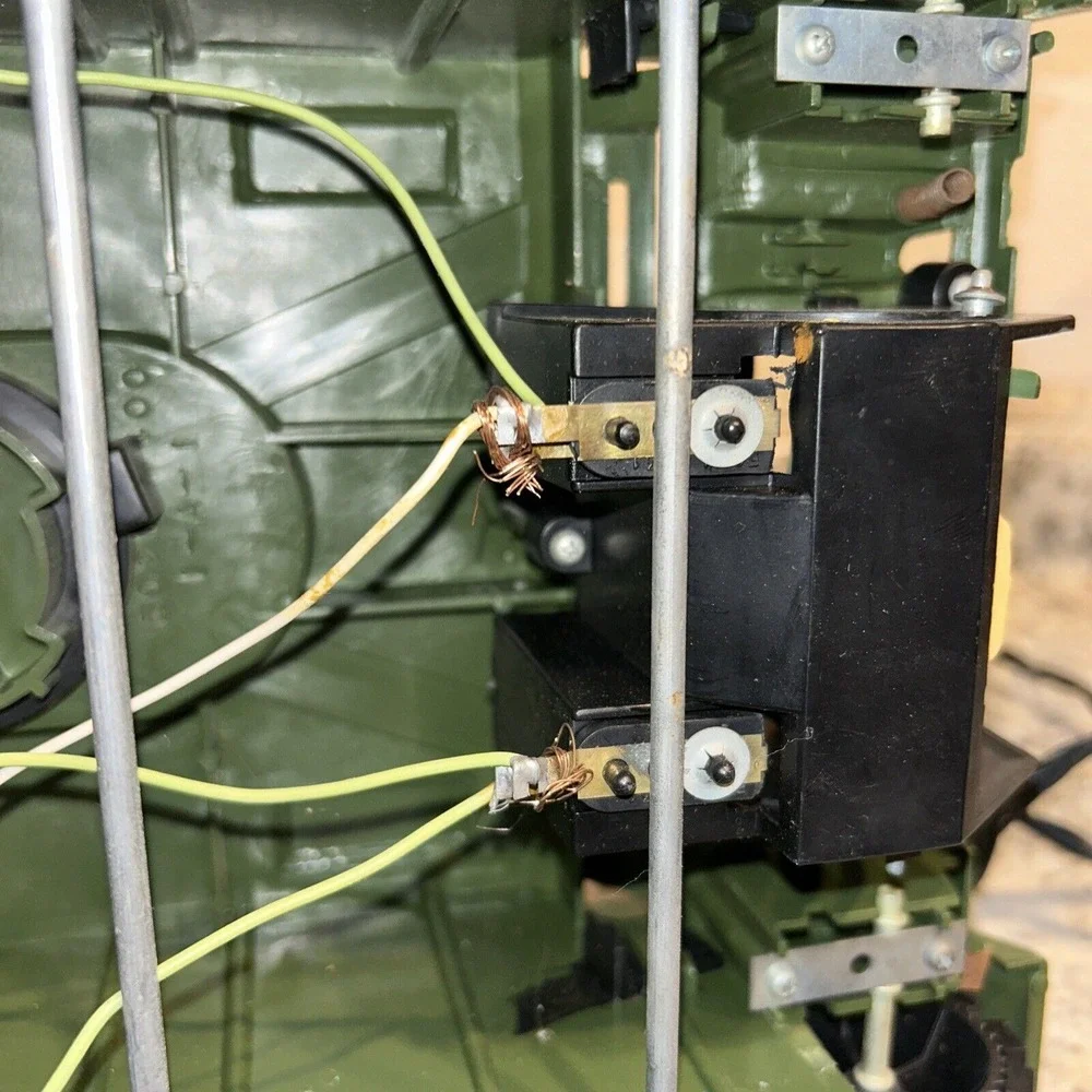 1961 Deluxe‎ Reading Tiger Tank Battery Operated Tank Parts Or Repair